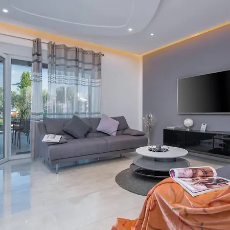 بيت للعطل K Near The Sea بريمونتيرا